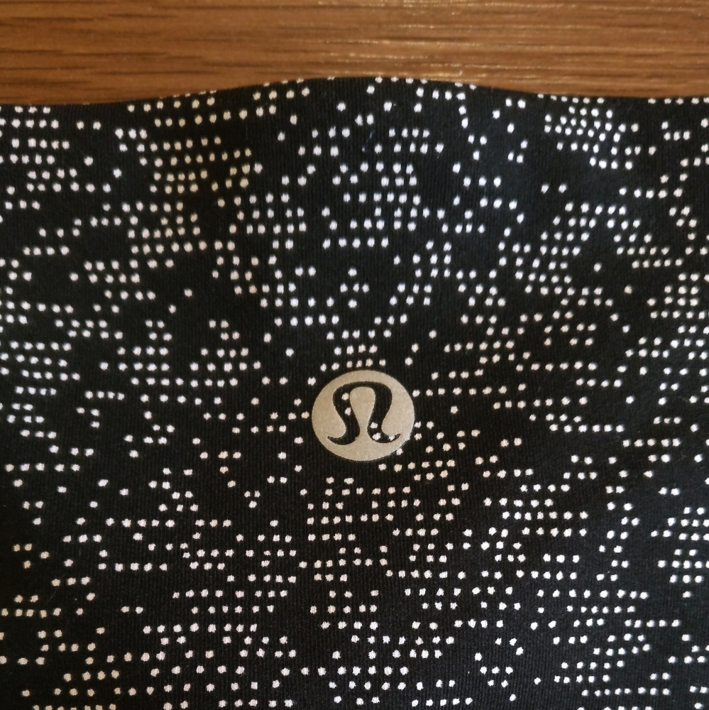 Lululemon Train Times 17" Crop - Picture 7 of 7